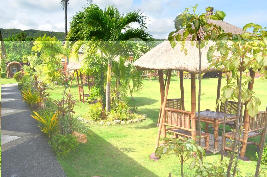 Parrot Paradise Resort Boljoon Extérieur photo
