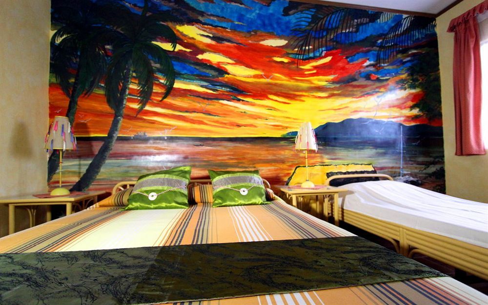 Parrot Paradise Resort Boljoon Extérieur photo