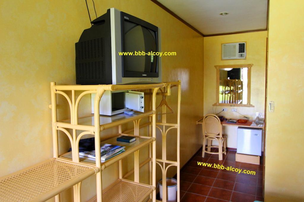 Parrot Paradise Resort Boljoon Chambre photo