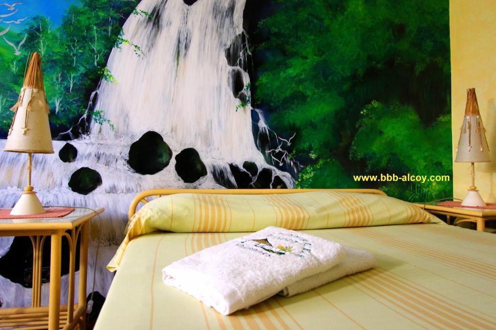 Parrot Paradise Resort Boljoon Chambre photo