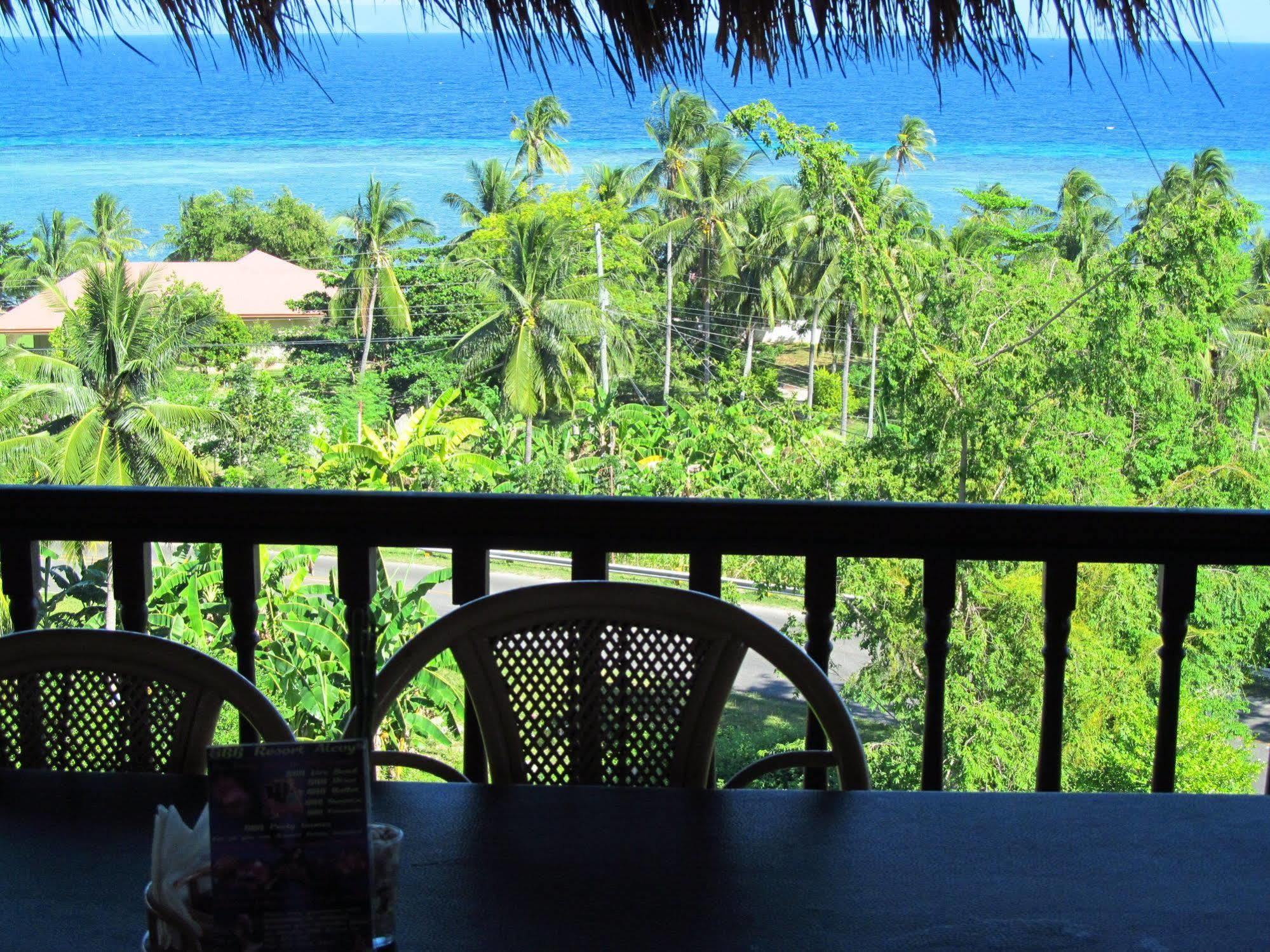 Parrot Paradise Resort Boljoon Extérieur photo